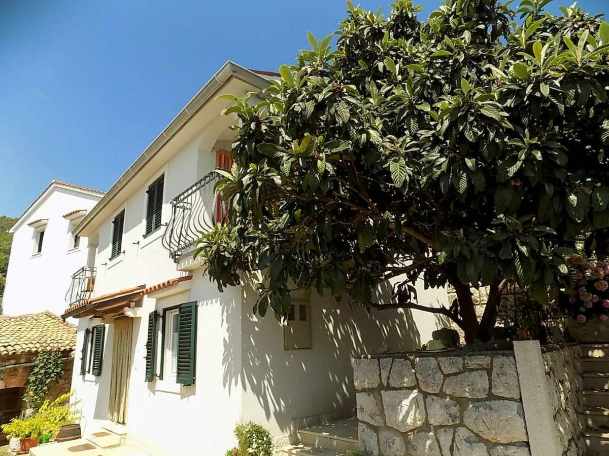 Apartments Tinka Brseč Екстериор снимка