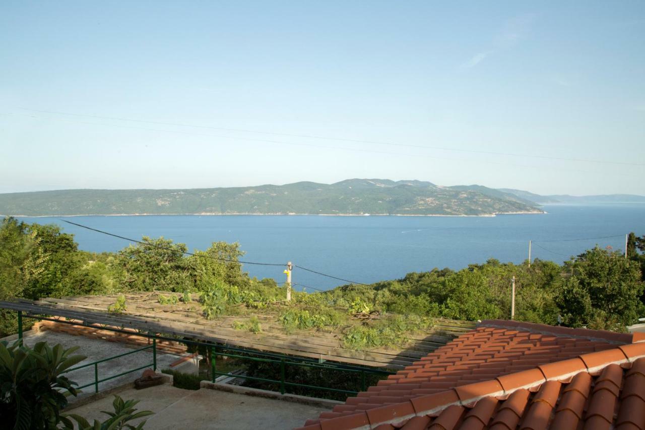 Apartments Tinka Brseč Екстериор снимка