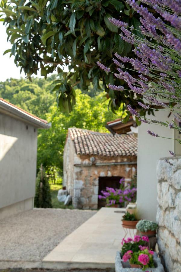 Apartments Tinka Brseč Екстериор снимка